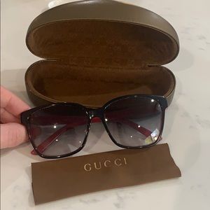Gucci black and pink sunglasses